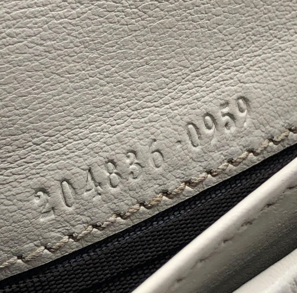 Gucci Portefeuille Long GG Canvas Beige/Blanc