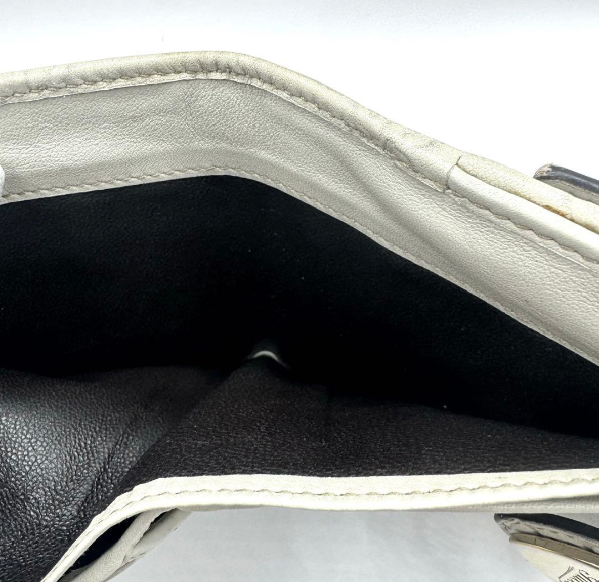 Gucci Portefeuille Long – Cuir / Canvas – Format Classique – Bon État