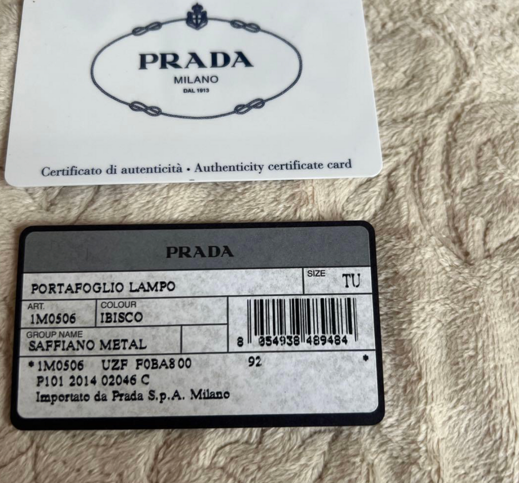Prada Portefeuille Long Saffiano Rose – 1M0506 – Full Set (Boîte + Carte)