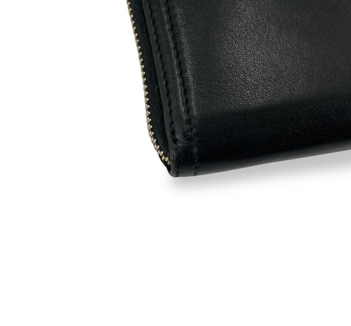 Prada Portefeuille Long Noir Saffiano – Zip – Logo Métal – Unisexe