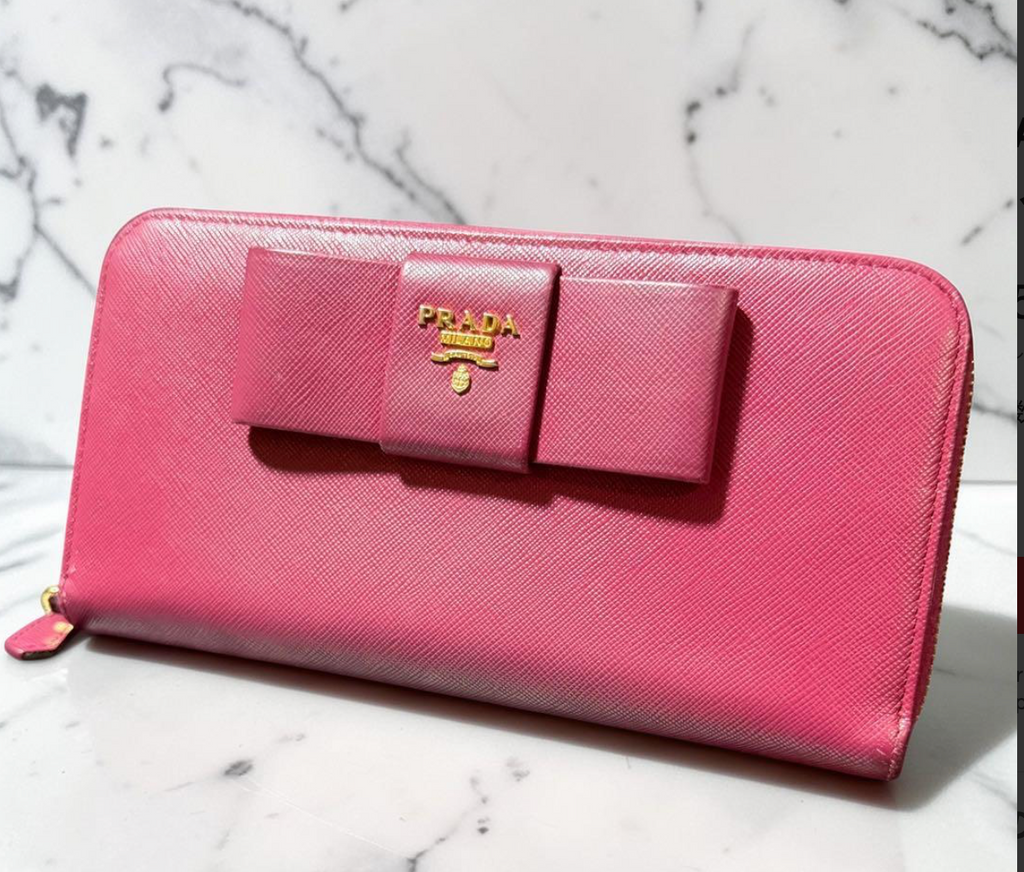 Prada Portefeuille Long Rose Saffiano – Fiocco (Nœud) – Zip – Très Bon État