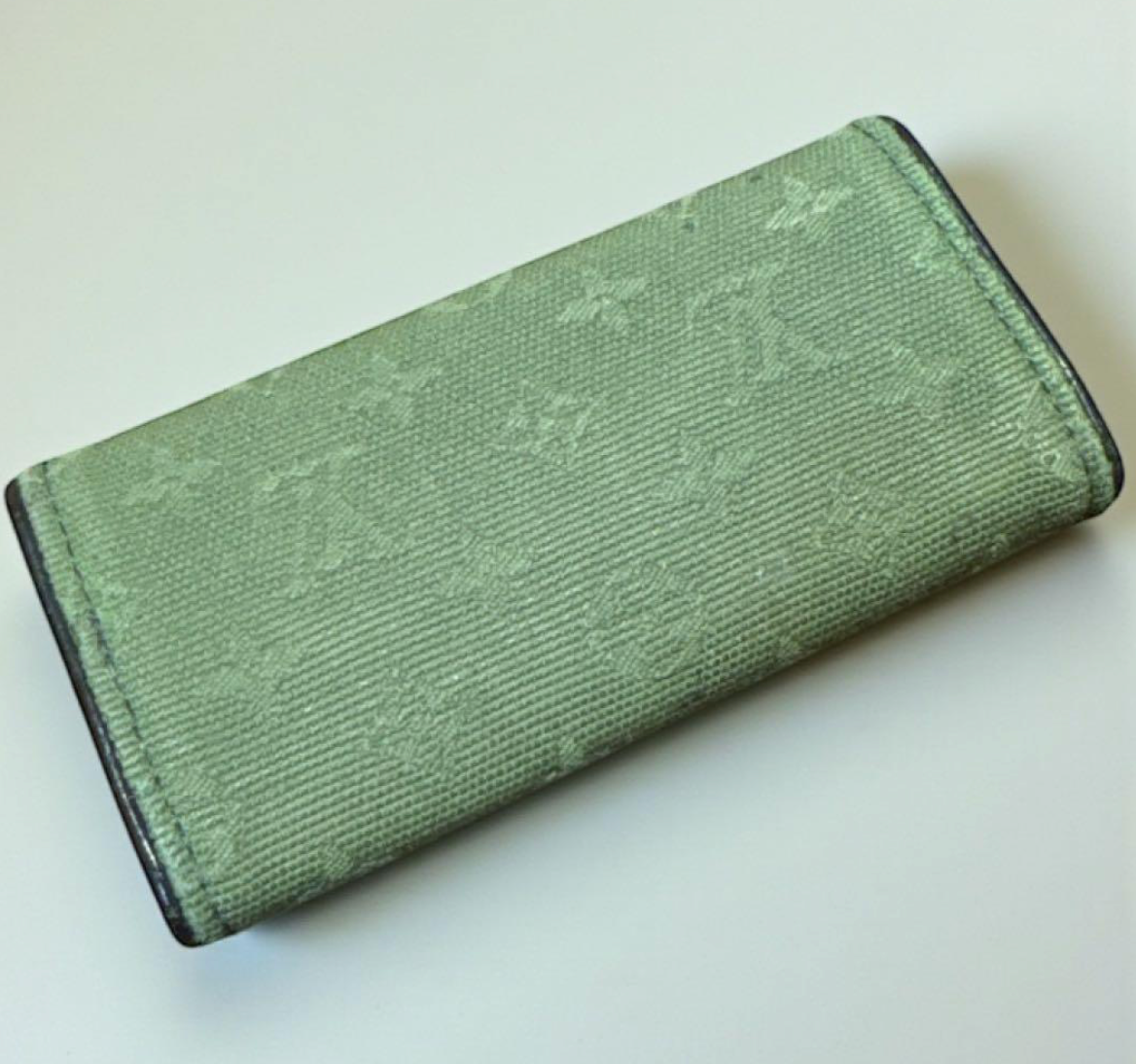 Louis Vuitton Multiclés 4 Monogram Mini Khaki M92431 Key Case