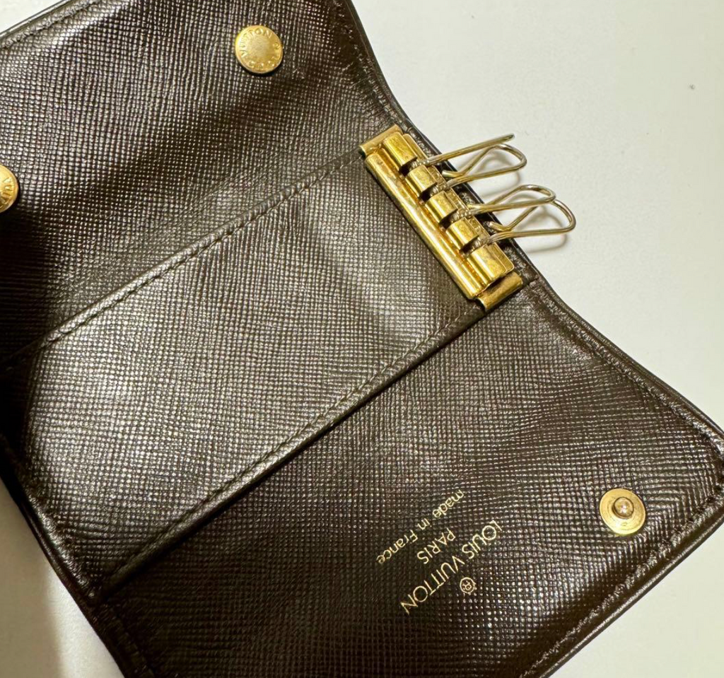 Louis Vuitton Multiclés 4 Monogram Mini Khaki M92431 Key Case
