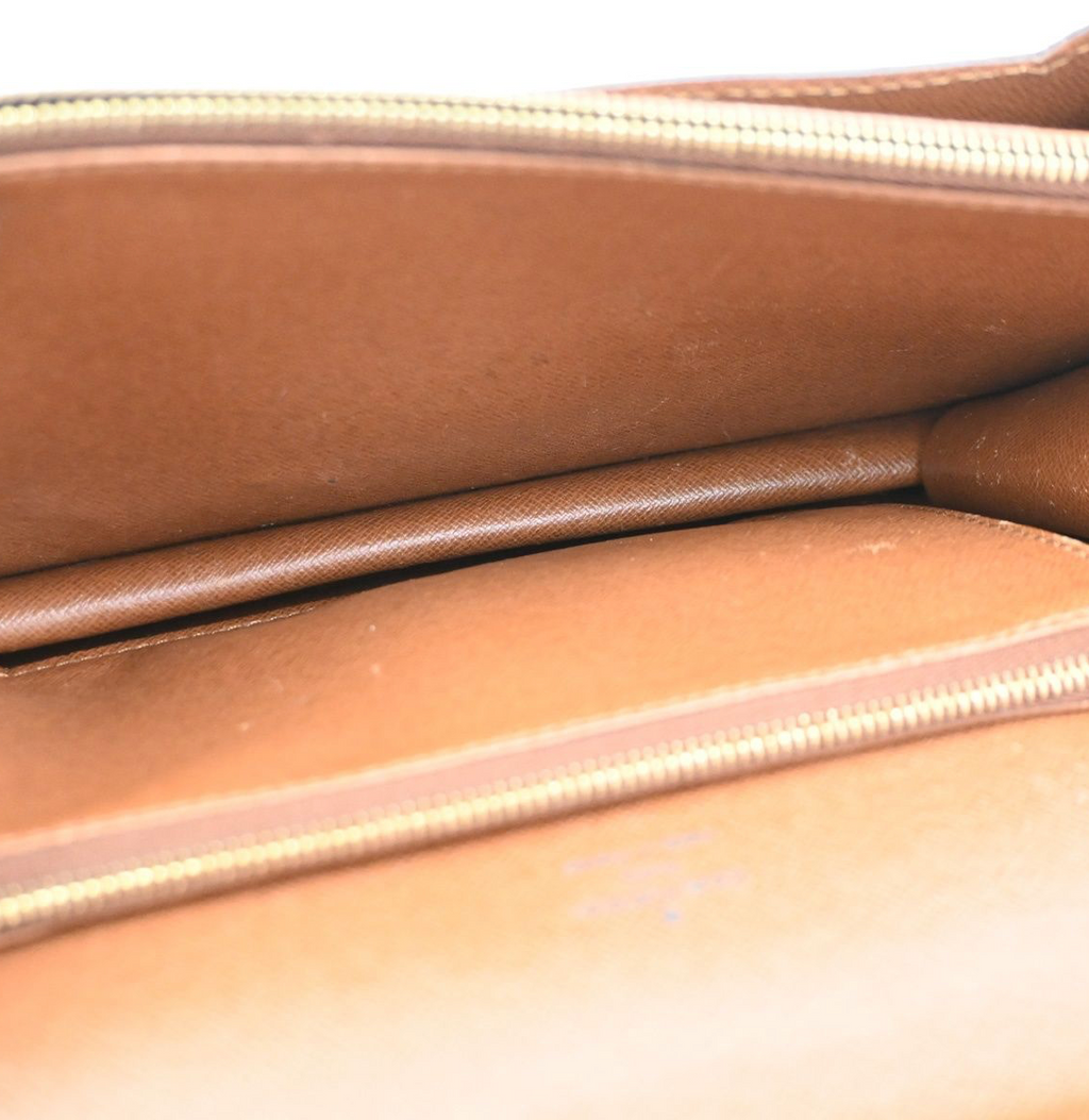 Louis Vuitton Concorde Handbag Monogram M51190