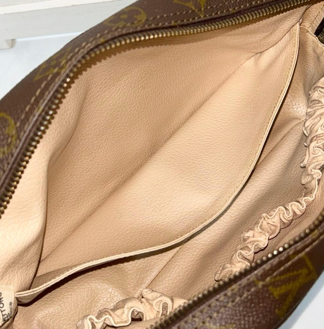 Louis Vuitton Trousse Toilette 28cm Monogram Vintage Clutch Bag M47522