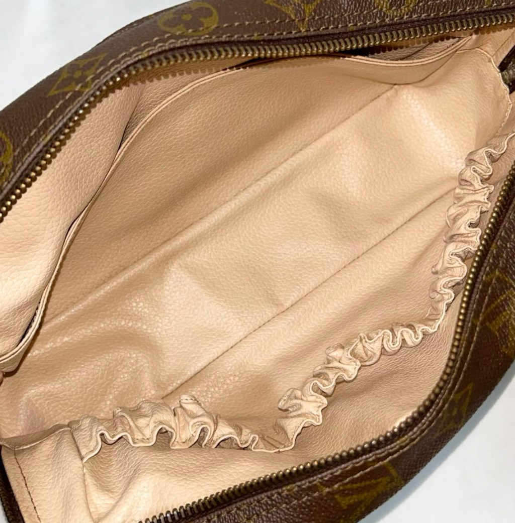 Louis Vuitton Trousse Toilette 28cm Monogram Vintage Clutch Bag M47522