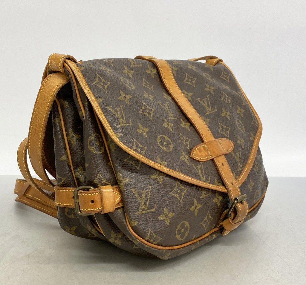 Louis Vuitton Saumur 30 Monogram M42256